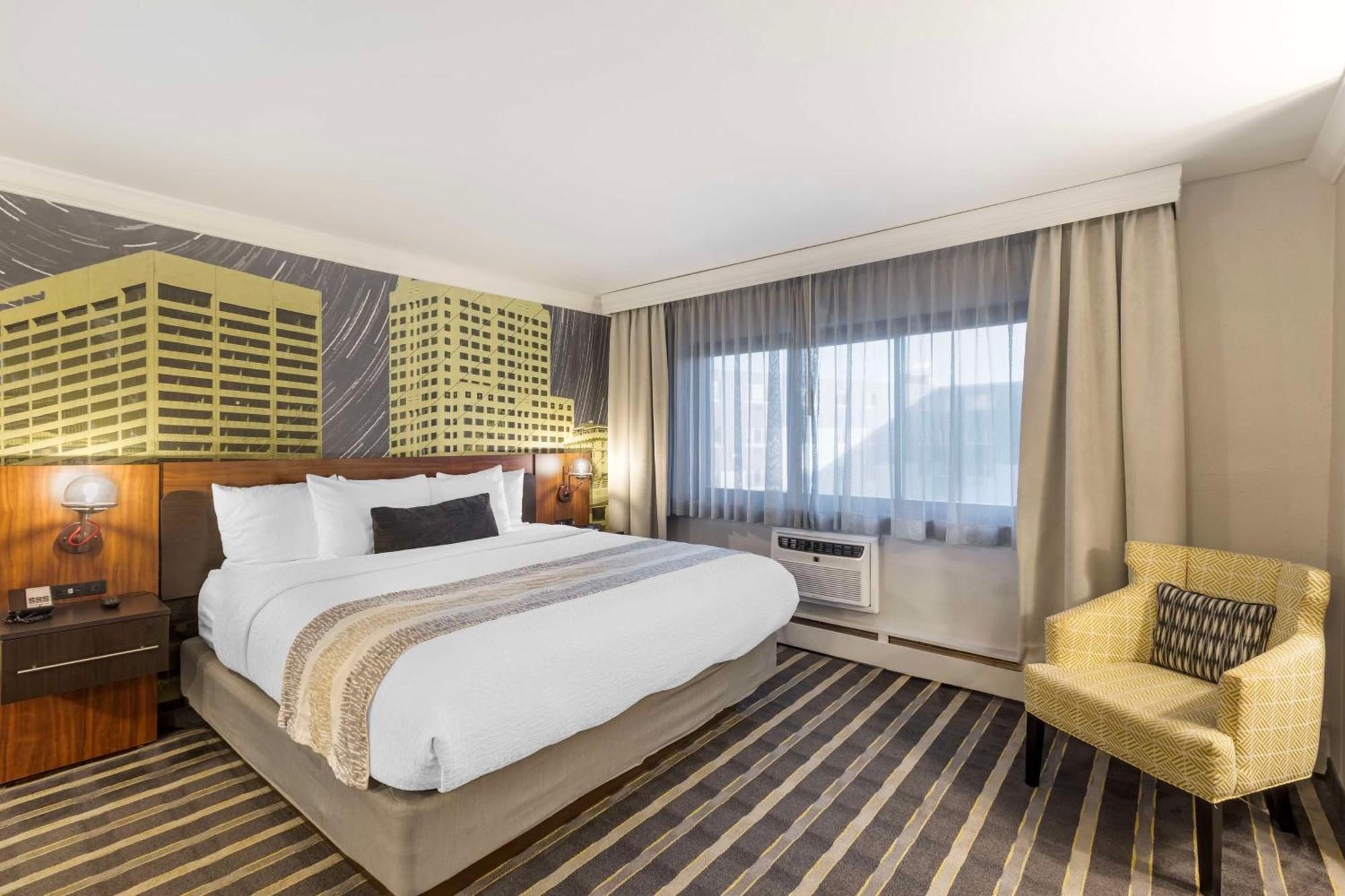 Best Western Plus Milwaukee West Extérieur photo