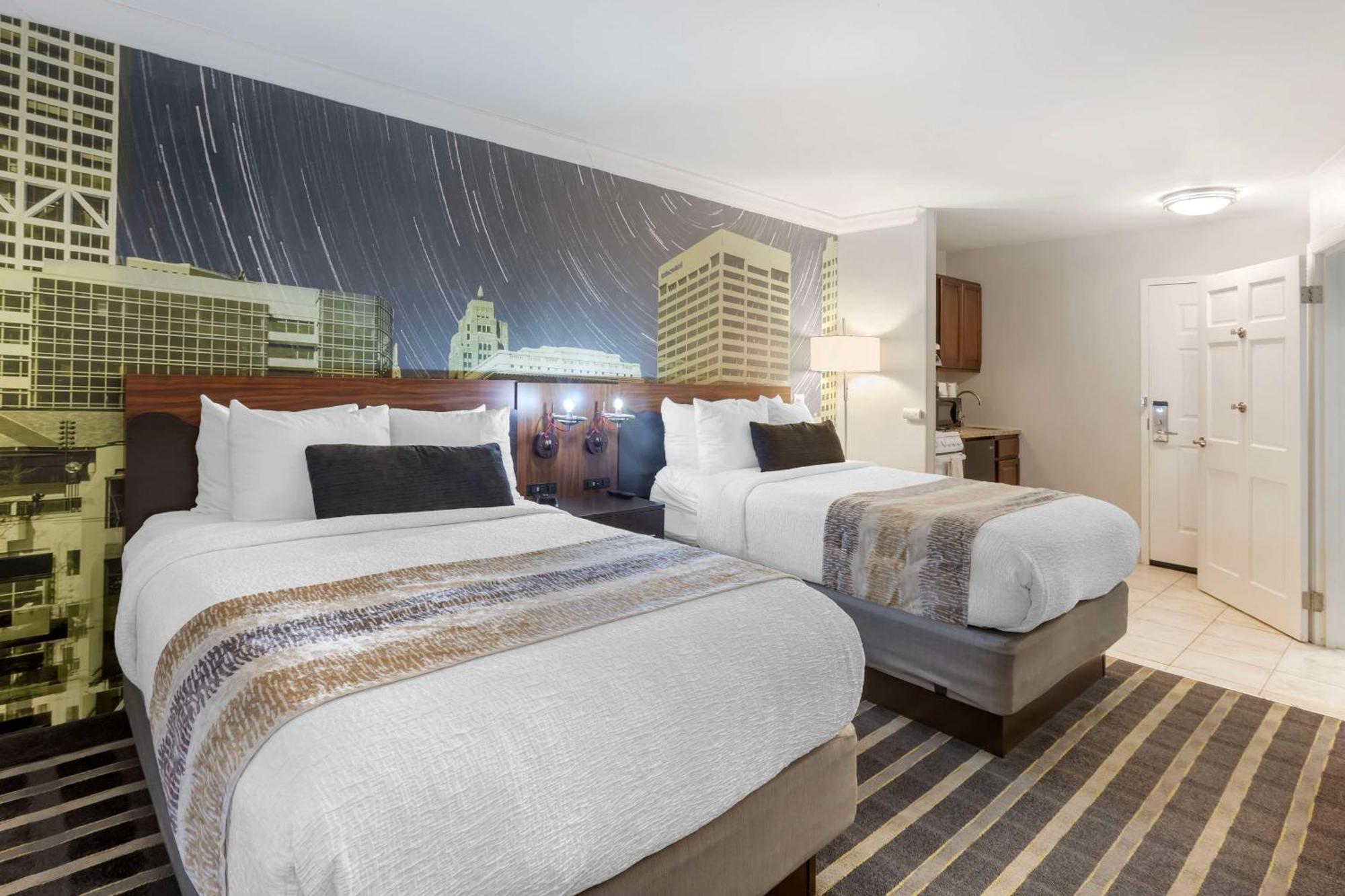Best Western Plus Milwaukee West Extérieur photo