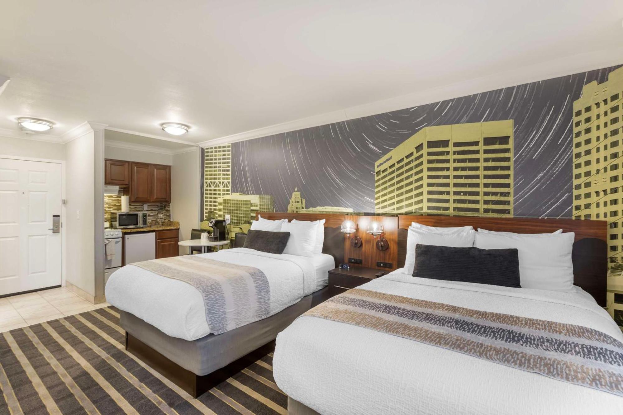 Best Western Plus Milwaukee West Extérieur photo